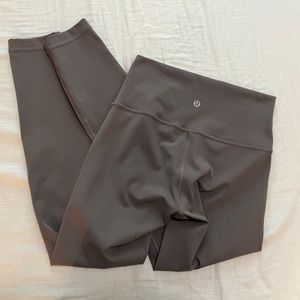 Lululemon Wunder Under 25” leggings
